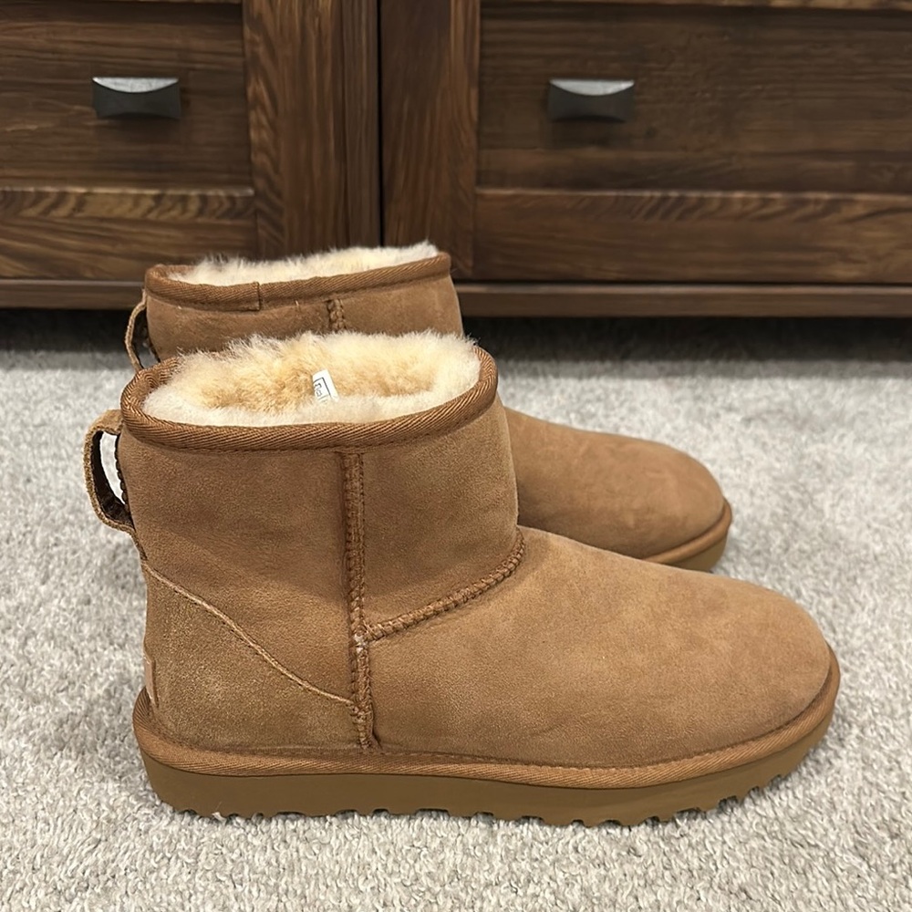 UGG Classic Mini Chestnut Boots